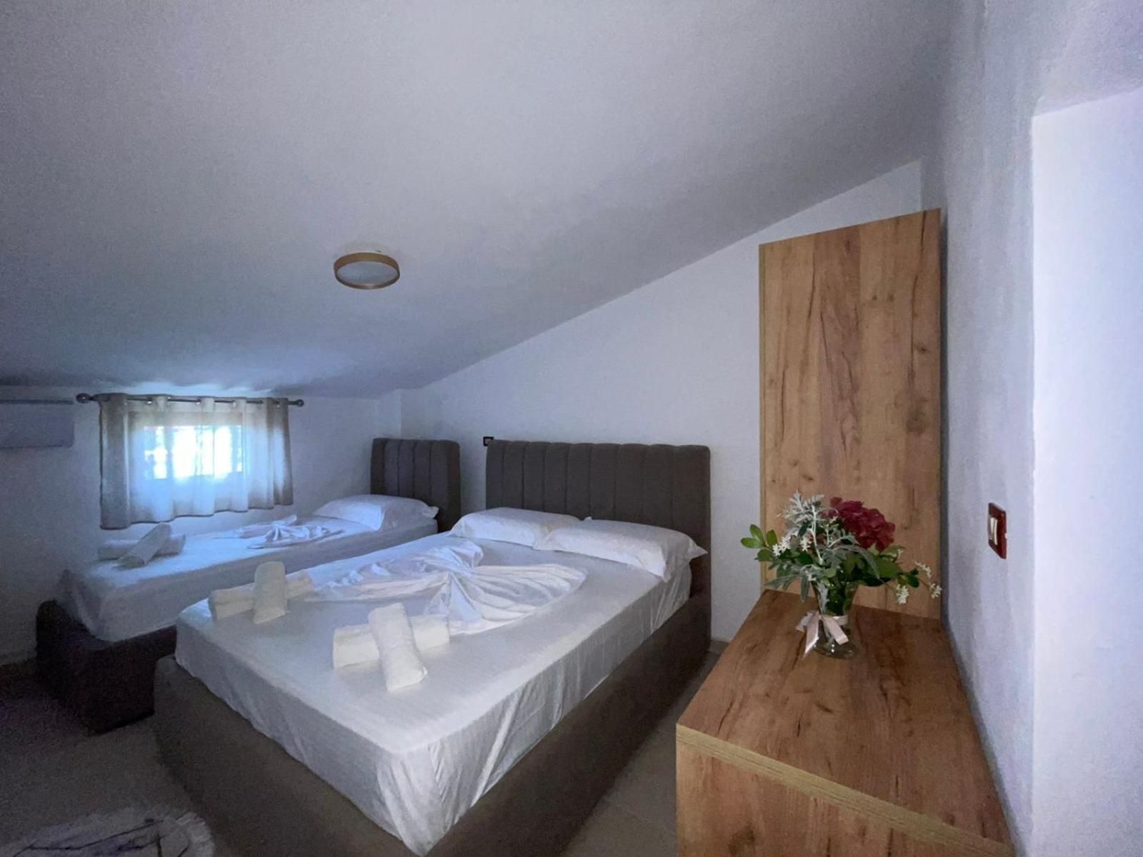 Prela'S Rooms Shkoder Luaran gambar