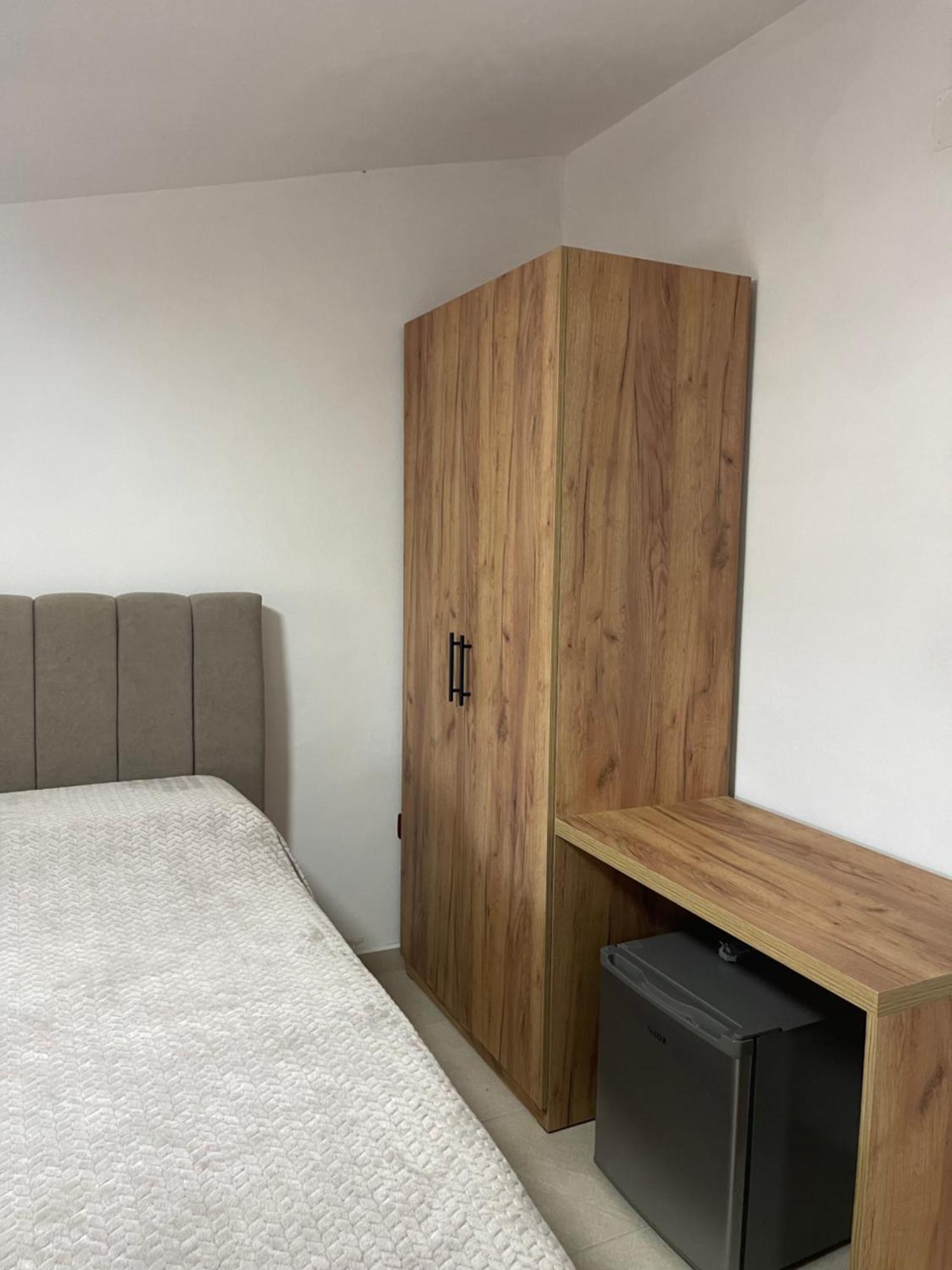 Prela'S Rooms Shkoder Luaran gambar